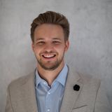 @Alexander Rührnössl